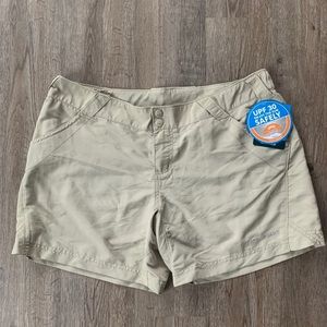 Columbia Women’s PFG Khaki Shorts